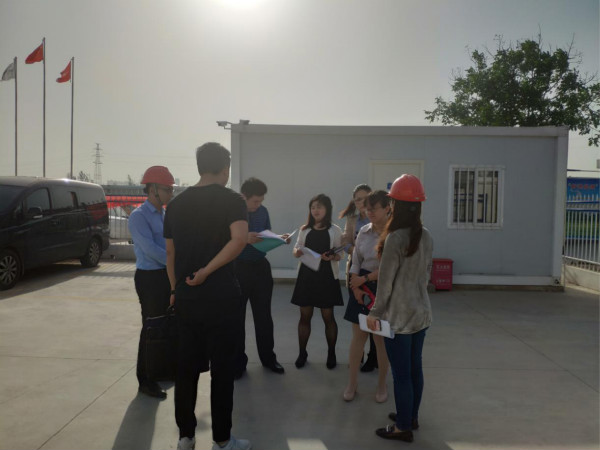 西安市統(tǒng)計局赴新港公司參觀指導工作圖片_meitu_20.jpg